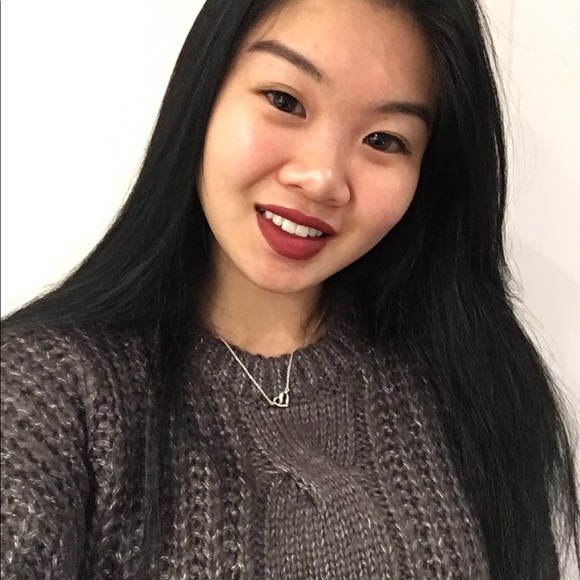 Meet your Posher, Katherine - Picture 3 of 4